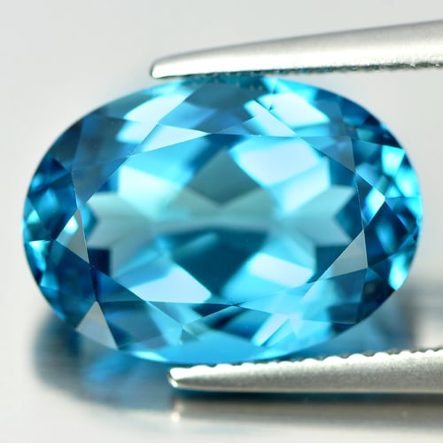 Natural London Blue Topaz Gemstones 8.12 Ct. Clean Oval Shape 14 x 10 Mm.: Product ID: 807165528 Product Name: Natural Blue Topaz Weight: 8.12 CT. Size: 14 x 10 x 6.9 MM. Shape: Oval Color: London Blue Clarity:IF Luster: Good Gems Origin: Brazil Treatment: Treated Crystal St