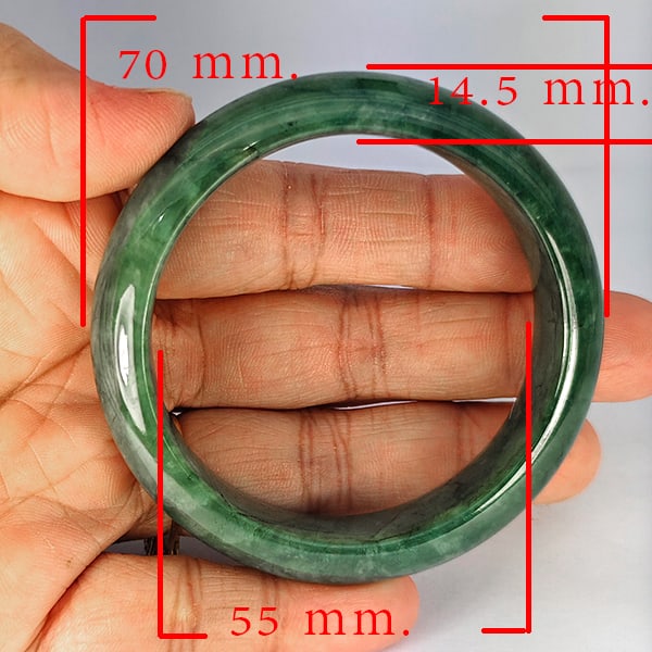 Natural Genuine Mutil Color Jade Gemstones 323.58 Ct. Bangle Round Diameter 70 x 55 Mm.: Product ID: 819816044 Product Name: Natural Gemstones Weight: 323.58 CT. Size: 70 x 55 x 14.5 MM. Shape: Round Color: Multi-Color Clarity:Opaque Luster: Good Gems Origin: Thailand Treatment: Unheated 