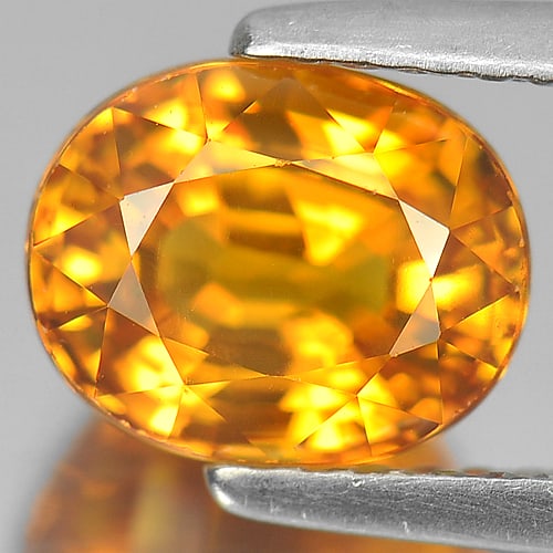 Natural Orange Sapphire Gemstones 3.04 Ct. Clean Oval Shape 8.23 x 6.60 Mm. (1 of 4)