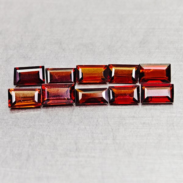 Natural Orangish Red Garnet Gemstones 3.15 Ct. 10 Pcs. Baguette Shape 5.2 x 3.2 Mm.: Product ID: 802936516 Product Name: Natural Red Garnet Weight: 3.15 CT. Size: 5.2 x 3.2 x 1.5 MM. Shape: Baguette Color: Orangish Red Clarity:VSI Luster: Very Good Gems Origin: Tanzania Treatment: Unh