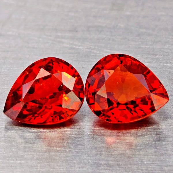 Natural Orangish Red Spessartine Garnet Gemstones 1.48 Ct. 2 Pcs. Pear Shape 5.7 x 4.8 Mm.: Product ID: 802937177 Product Name: Natural Garnet Weight: 1.48 CT. Size: 5.7 x 4.8 x 3 MM. Shape: Pear Shape Color: Orangish Red Clarity:VVS Luster: Good Gems Origin: Namibia Treatment: Unheated Crys