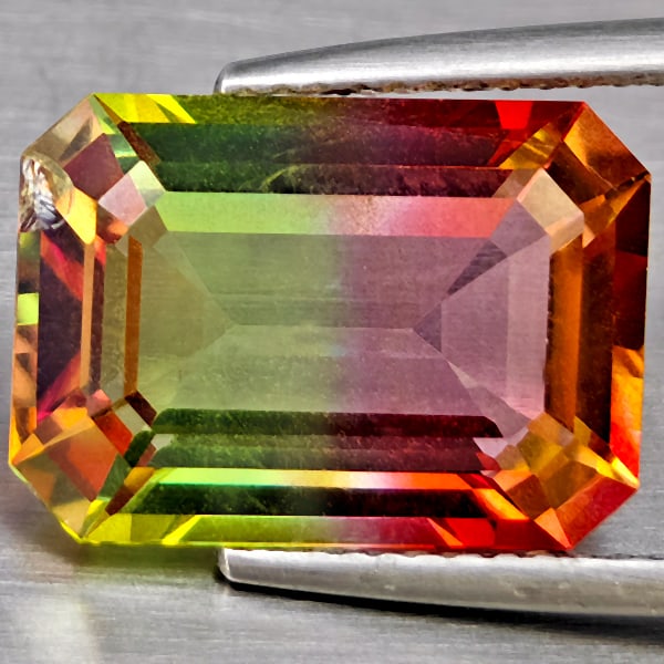 Natural Bi Color Topaz Gemstones 8.67 Ct. Octagon Shape 14.3 x 10.2 Mm. (1 of 3)