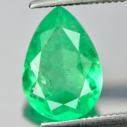 Natural Green Emerald Gemstones 2.04 Ct. Pear Shape 11 x 7.7 Mm. (1 of 3)