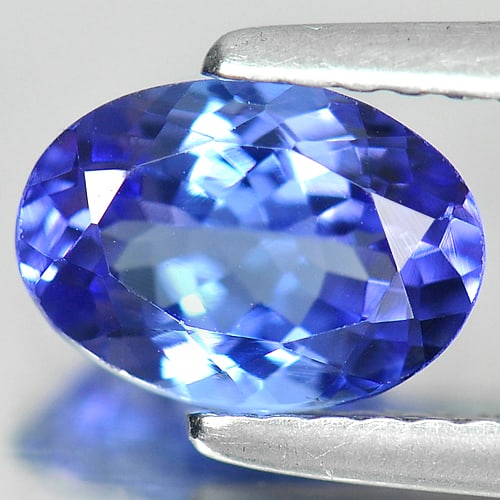 Natural Violetish Blue Tanzanite Gemstones 1.17 Ct. Oval Shape 6.9 x 5.7 Mm.: Product ID: 807009042 Product Name: Natural Tanzanite Weight: 1.17 CT. Size: 6.9 x 5.7 x 3.6 MM. Shape: Oval Color: Violetish Blue Clarity:VVS Luster: Very Good Gems Origin: Tanzania Treatment: Heated