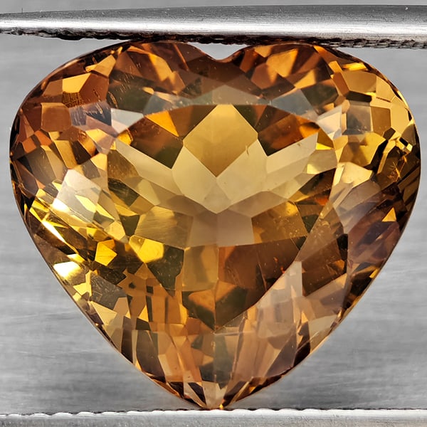 Natural Imperial Topaz Gemstones 14.04 Ct. Heart Shape 14.9 x 13.5 Mm. (1 of 3)