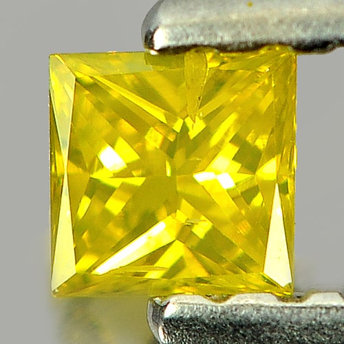 Natural Yellow Diamond 0.12 Ct Square Princess Cut 2.9 x 2.9 x 1.7 Mm: Product ID: 802104053 Product Name: Natural Enhanced Diamond Weight: 0.12 CT. Size: 2.9 x 2.9 x 1.7 MM. Shape: Square Princess Cut Color: Yellow Clarity:SI1 Luster: Scintillating Gems Origin: Belgium 