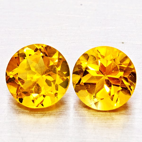 Natural Yellow Citrine Gemstones 2.51 Ct. 2 Pcs. Round Shape 7.1 Mm.: Product ID: 801815387 Product Name: Natural Citrine Weight: 2.51 CT. Size: 7.1 x 7.1 x 4.5 MM. Shape: Round Shape Color: Yellow Clarity:VSI - SI1 Luster: Good Gems Origin: Brazil Treatment: Unheated C
