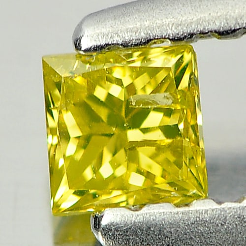 Natural Yellow Loose Diamond 0.15 Ct. Square Princess Cut: Product ID: 802103559 Product Name: Natural Enhanced Diamond Weight: 0.15 CT. Size: 2.9 x 2.8 x 2 MM. Shape: Square Princess Cut Color: Yellow Clarity:SI1 Luster: Good Gems Origin: Belgium Treatment: 