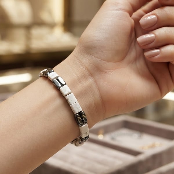 Bracelet Jewelry Howlite Stone 952 Sterling Silver Max Length 6 Inch.: Product ID: 808500236 Product Type: 925 Sterling Silver Fine Jewelry Jewelry Weight: 22.51 Grams. Gemstones Color: White Metal: Solid Silver 92.5%. Gemstone Detail: Howlite At Your Service: At Treasur