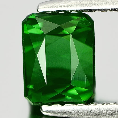 Natural Green Tourmaline Gemstones 1.34 Ct. Octagon Shape 6.3 x 5 Mm.: Product ID: 807229199 Product Name: Natural Tourmaline Weight: 1.34 CT. Size: 6.3 x 5 x 4.3 MM. Shape: Octagon Color: Green Clarity:VVS Luster: Good Gems Origin: Nigeria Treatment: Unheated Crystal St