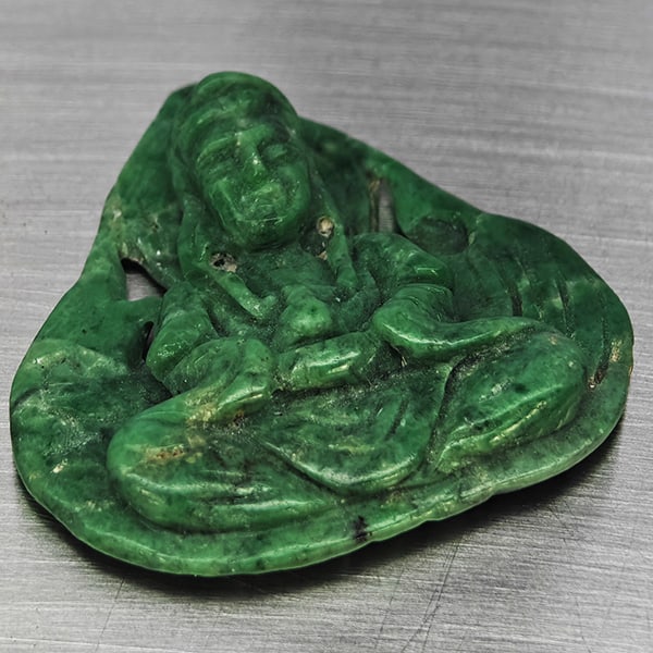 Natural Green Jade Gemstones 33.45 Ct. Carving Shape 32 x 30 Mm.: Product ID: 819816172 Product Name: Natural Gemstones Weight: 33.45 CT. Size: 32 x 30 x 7 MM. Shape: Carving shape Color: Multi-Color Green Clarity:Opaque Luster: Good Gems Origin: Thailand Treatment: