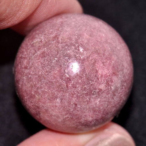 Natural Pink Rhodonite Gemstones 146.13 Ct. Round Cabochon Shape 25 Mm.: Product ID: 807804675 Product Name: Natural Agate Weight: 146.13 CT. Size: 25 x 25 MM. Shape: Round Cabochon Color: Pink Clarity:Opaque Luster: Good Gems Origin: Australia Treatment: Unheated Crystal 