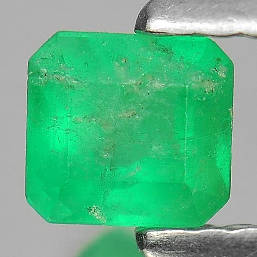Natural Green Emerald Gemstones 0.36 Ct. Octagon Shape 4.3 x 4 Mm. (1 of 3)