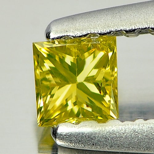 Natural Yellow Loose Diamond 0.14 Ct. Square Princess Cut 2.8 Mm.: Product ID: 802104078 Product Name: Natural Enhanced Diamond Weight: 0.14 CT. Size: 2.8 x 2.8 x 2.2 MM. Shape: Square Princess Cut Color: Yellow Clarity:SI1 Luster: Good Gems Origin: Belgium Treatment
