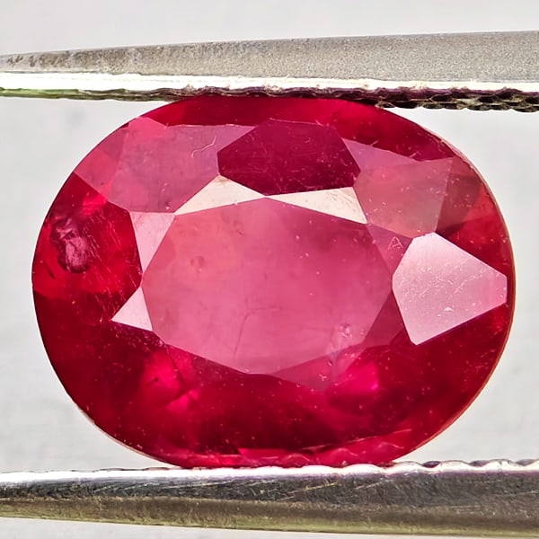 Natural Purplish Red Ruby Gemstones 2.50 Ct. Oval Shape 9 x 7.1 Mm.: Product ID: 805935648 Product Name: Natural Ruby Weight: 2.50 CT. Size: 9 x 7.1 x 4.4 MM. Shape: Oval Color: Purplish Red Clarity:VSI - SI1 Luster: Good Gems Origin: Madagascar Treatment: Heated (Lead