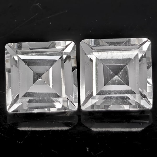 Natural White Topaz Gemstones 2.84 Ct. 2 Pcs. Square Shape 6.1 Mm.: Product ID: 807168520 Product Name: Natural Topaz Weight: 2.84 CT. Size: 6.1 x 6.1 x 4.2 MM. Shape: Square Color: White Clarity:VSI Luster: Good Gems Origin: Brazil Treatment: Unheated Crystal Structu
