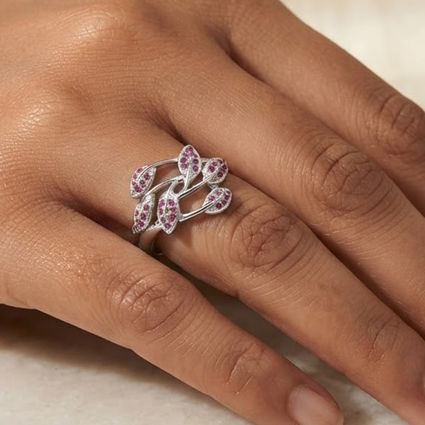 925 Sterling Silver Ring Jewelry with Round Pink CZ Olive Leaf Design Size 8: Product ID: 280610002 Product Type: 925 Sterling Silver Fine Jewelry Jewelry Weight: 3.87 Grams. Ring Size: 8 Resizable(Fee) Gemstones Color: Silver Metal: Solid Silver 92.5%. Gemstone Detail: Average