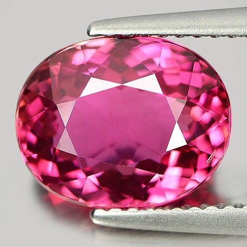 Natural Pink Tourmaline Gemstones 3.54 Ct. Oval Shape 10.6 x 8.5 Mm. (1 of 3)