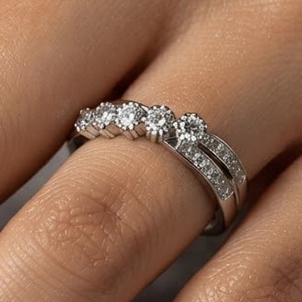 925 Sterling Silver Jewelry with Round White CZ Beautiful Design Ring Size 8: Product ID: 200107726 Product Type: 925 Sterling Silver Fine Jewelry Jewelry Weight: 3.02 Grams. Ring Size: 8 Resizable(Fee) Gemstones Color: Silver Metal: Solid Silver 92.5%. Gemstone Detail: Round W