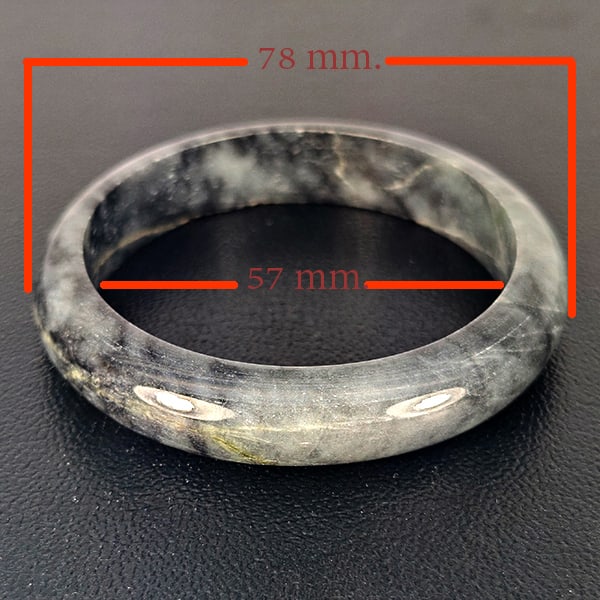 Natural Multi Color Jade Gemstones Bangle 268.40 Ct. Round Cabochon Diameter 57 Mm.: Product ID: 819816329 Product Name: Natural Jade Weight: 268.40 CT. Size: 78 x 57 MM. Shape: Round Shape Color: Multi-Color Clarity:Opaque Luster: None Gems Origin: Thailand Treatment: Unheated Crysta