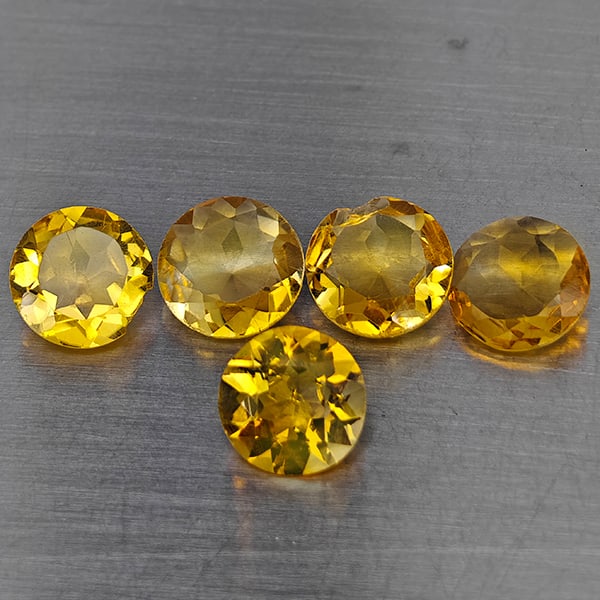Natural Yellow Citrine Gemstones 5.93 Ct. 5 Pcs. Round Shape 7.4 Mm.: Product ID: 801815498 Product Name: Natural Citrine Weight: 5.93 CT. Size: 7.4 x 7.4 x 3.5 MM. Shape: Round Color: Yellow Clarity:SI1 Luster: Good Gems Origin: Brazil Treatment: Unheated Crystal Struc