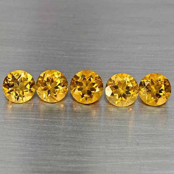 Natural Yellow Citrine Gemstones 6.10 Ct. 5 Pcs. Round Shape 7.2 Mm.: Product ID: 801815429 Product Name: Natural Citrine Weight: 6.10 CT. Size: 7.2 x 7.2 x 4.8 MM. Shape: Round Shape Color: Yellow Clarity:VSI Luster: Good Gems Origin: Brazil Treatment: Unheated Crystal