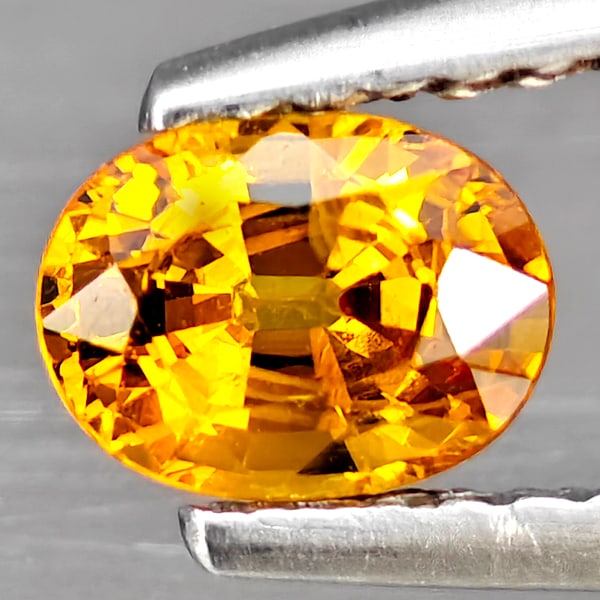 Natural Yellow Sapphire Gemstones 0.66 Ct. Oval Shape 5.8 x 4.4 Mm.: Product ID: 806163027 Product Name: Natural Yellow Sapphire Weight: 0.66 CT. Size: 5.8 x 4.4 x 3.3 MM. Shape: Oval Color: Yellow Clarity:VSI Luster: Good Gems Origin: Thailand Treatment: Heated Crysta