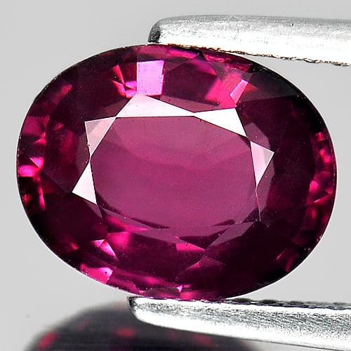 Natural Purplish Pink Rhodolite Garnet Gemstones 3.18 Ct. Oval Shape 10 x 8 Mm.: Product ID: 802932897 Product Name: Natural Rhodolite Weight: 3.18 CT. Size: 10 x 8 x 4.4 MM. Shape: Oval Color: Purplish Pink Clarity:VSI Luster: Good Gems Origin: Madagascar Treatment: Unheated Crys