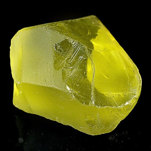 Natural Yellow Quartz Gemstones 82.91 Ct. Rough Shape 29 x 26 Mm.: Product ID: 805523980 Product Name: Natural Rough Weight: 82.91 CT. Size: 29 x 26 x 18.3 MM. Shape: Rough Color: Yellow Clarity:Semi - Transparent Luster: Good Gems Origin: Brazil Treatment: Unheated 