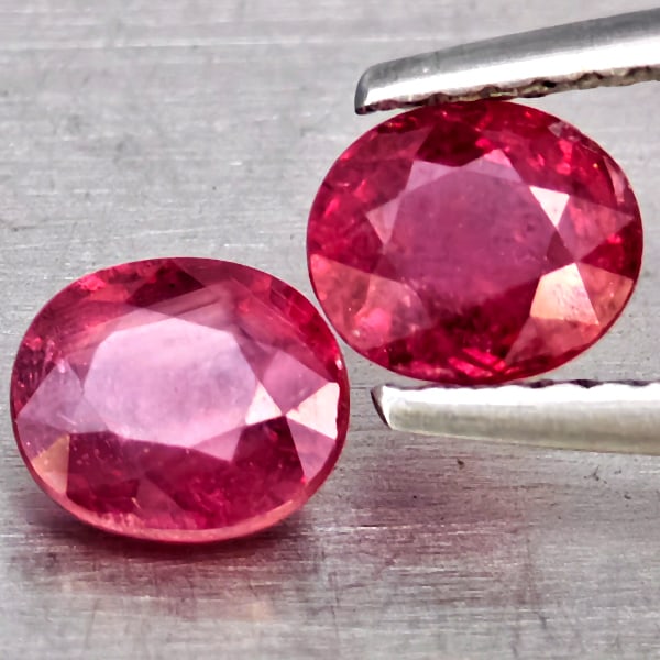 Natural Pinkish Red Ruby Gemstones 1.57 Ct. 2 Pcs. Oval Shape 5.8 x 4.9 Mm. (1 of 3)