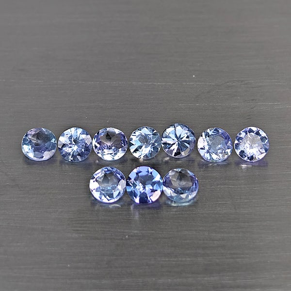 Natural Violetish Blue Tanzanite Gemstones 1.52 Ct. 10 Pcs. Round Shape 3.6 Mm.: Product ID: 807015100 Product Name: Natural Weight: 1.52 CT. Size: 3.6 x 3.6 x 2.3 MM. Shape: Round Color: Violetish Blue Clarity:VSI Luster: Good Gems Origin: Tanzania Treatment: Heated Crystal Struc