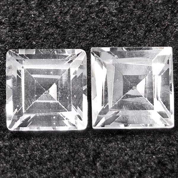 Natural White Topaz Gemstones 2.76 Ct. 2 Pcs. Square Shape 6.2 Mm.: Product ID: 807168543 Product Name: Natural Topaz Weight: 2.76 CT. Size: 6.2 x 6.2 x 4.2 MM. Shape: Square Color: White Clarity:VSI Luster: Good Gems Origin: Brazil Treatment: Unheated Crystal Structu