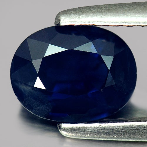 Natural Blue Sapphire Gemstones 1.19 Ct. Oval Shape 7.24 x 5.61 Mm.: Product ID: 806007648 Product Name: Natural Blue Sapphire Weight: 1.19 CT. Size: 7.24 x 5.61 x 3.28 MM. Shape: Oval Color: Blue Clarity:VSI Luster: Good Gems Origin: Madagascar Treatment: Heated Cryst