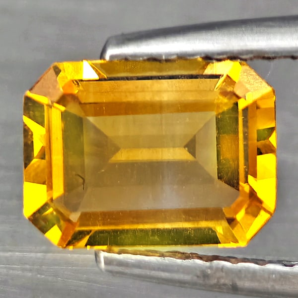Natural Yellow Citrine Gemstone 1.14 Ct. Octagon Shape 7.63 x 5.67 Mm.: Product ID: 801815556 Product Name: Natural Citrine Weight: 1.14 CT. Size: 7.63 x 5.67 x 3.04 MM. Shape: Octagon Color: Yellow Clarity:IF Luster: Good Gems Origin: Brazil Treatment: Unheated Crystal S