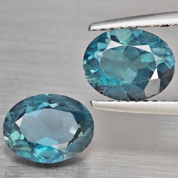 Natural London Blue Topaz Gemstones 4.68 Ct. 2 Pcs. Oval Shape 9.1 x 7.1 Mm.: Product ID: 807168915 Product Name: Natural Blue Topaz Weight: 4.68 CT. Size: 9.1 x 7.1 x 5 MM. Shape: Oval Color: London Blue Clarity:SI1 Luster: Good Gems Origin: Brazil Treatment: Treated Crystal S