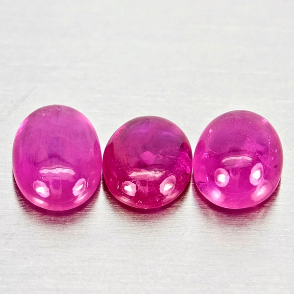 Natural Pink Red Jonson Ruby Gemstones 1.73 Ct. 3 Pcs. Oval Cabochon Shape 5.1 x 4.1 Mm.: Product ID: 805935776 Product Name: Natural Ruby Weight: 1.73 CT. Size: 5.1 x 4.1 x 2.7 MM. Shape: Oval Cabochon Color: Pink Red Clarity:Semi - Transparent Luster: Good Gems Origin: Mozambique Treatme