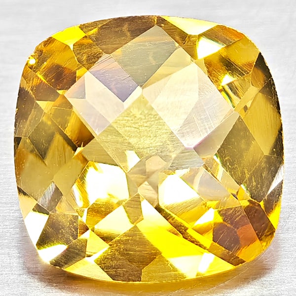 Natural Yellow Citrine Gemstones 1.92 Ct. Cushion Checkerboard Cut 8.1 x 8.1 Mm.: Product ID: 801815288 Product Name: Natural Citrine Weight: 1.92 CT. Size: 8.1 x 8.1 x 5.3 MM. Shape: Cushion Checkerboard Color: Yellow Clarity:VSI Luster: Good Gems Origin: Brazil Treatment: Unheate