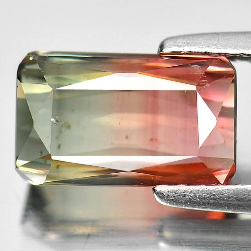 Natural Bi Color Tourmaline Gemstones 2.74 Ct. Octagon Shape 9.9 x 6 Mm.: Product ID: 807230421 Product Name: Natural Tourmaline Weight: 2.74 CT. Size: 9.9 x 6 x 4.4 MM. Shape: Octagon Color: Bi Color Clarity:VSI Luster: Very Good Gems Origin: Nigeria Treatment: Unheated Cr