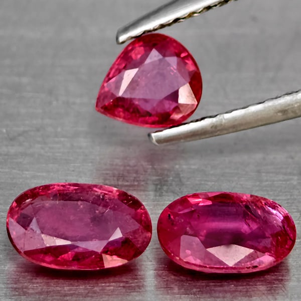 Natural Pinkish Red Ruby Gemstones 2.45 Ct. 3 Pcs. Mixed Shape and Mixed Size: Product ID: 805935955 Product Name: Natural Ruby Weight: 2.45 CT. Size: 7.2 x 4.9 x 2.3 to 5.9 x 5 x 2.7 MM. Shape: Mixed Shape Color: Pinkish Red Clarity:SI1 Luster: Good Gems Origin: Madagascar Trea