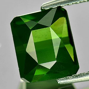 Natural Green Tourmaline Gemstones 1.82 Ct. Octagon Shape 7.6 x 6.3 Mm.: Product ID: 807237742 Product Name: Natural Tourmaline Weight: 1.82 CT. Size: 7.6 x 6.3 x 4.5 MM. Shape: Octagon Color: Green Clarity:VVS Luster: Good Gems Origin: Nigeria Treatment: Unheated Crystal 