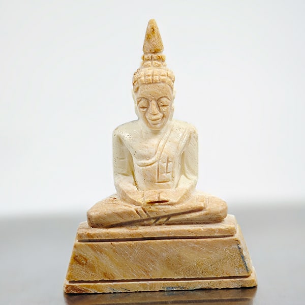 Natural White Brown Petrified Wood 205.60 Ct. Buddha Carved Shape 75 x 55 Mm.: Product ID: 819102210 Product Name: Natural Petrified Wood Weight: 205.60 CT. Size: 75 x 55 x 20 MM. Shape: Buddha Carved Color: White Brown Clarity:Opaque Luster: Good Gems Origin: Thailand Treatment
