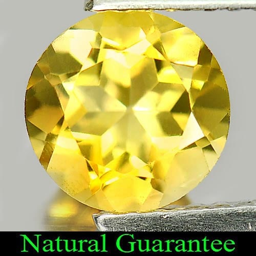Natural Yellow Citrine Gemstones 1.14 Ct. Round Shape 7.1 Mm.: Product ID: 801811547 Product Name: Natural Citrine Weight: 1.14 CT. Size: 7.1 x 7.1 x 4.6 MM. Shape: Round Color: Yellow Clarity:VSI Luster: Good Gems Origin: Brazil Treatment: Unheated Crystal Struc