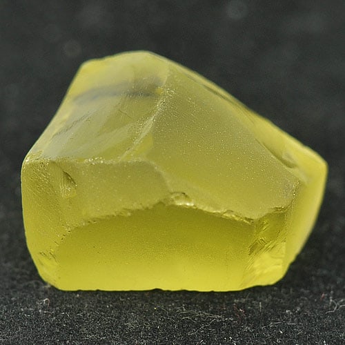Natural Yellow Quartz Gemstones 46.22 Ct. Rough Shape 21 x 20 Mm.: Product ID: 805523896 Product Name: Natural Rough Weight: 46.22 CT. Size: 21 x 20 x 14.1 MM. Shape: Rough Color: Yellow Clarity:Semi - Transparent Luster: Good Gems Origin: Brazil Treatment: Unheated 