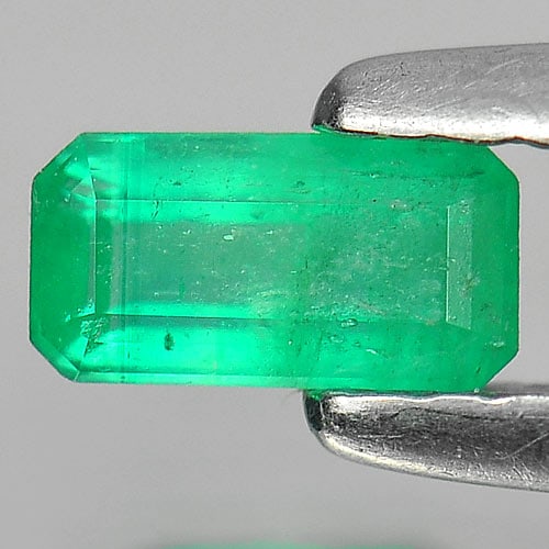 Natural Green Emerald Gemstones 0.24 Ct. Octagon Shape 5.4 x 2.8 Mm.: Product ID: 802403525 Product Name: Natural Emerald Weight: 0.24 CT. Size: 5.4 x 2.8 x 2 MM. Shape: Octagon Color: Green Clarity:SI Luster: Good Gems Origin: Columbia Treatment: Unheated Crystal Struc