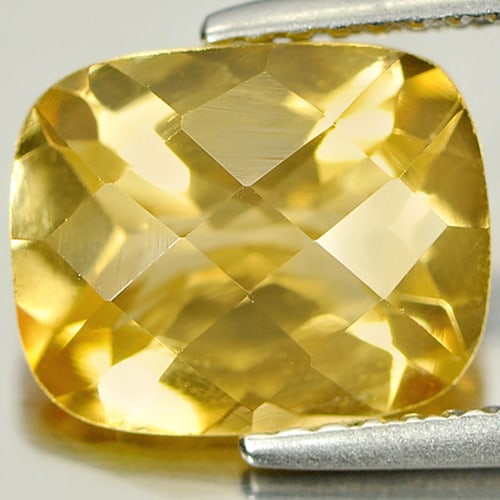 Natural Yellow Citrine Gemstones 2.82 Ct. Cushion Checkerboard Cut 10.2 x 8.2 Mm.: Product ID: 801812789 Product Name: Natural Citrine Weight: 2.82 CT. Size: 10.2 x 8.2 x 5.6 MM. Shape: Cushion Checkerboard Color: Yellow Clarity:IF Luster: Good Gems Origin: Brazil Treatment: Unheate
