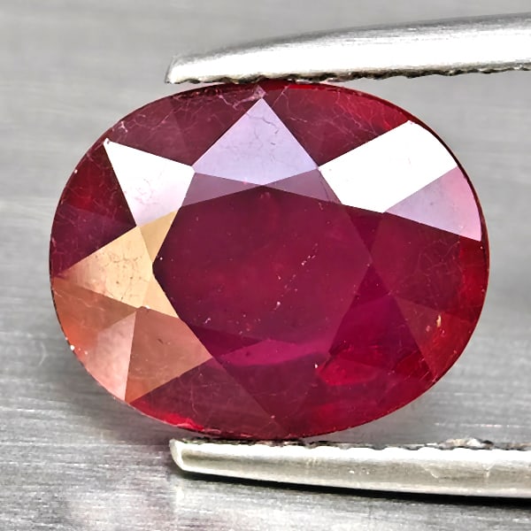 Natural Red Ruby Gemstones 4.68 Ct. Oval Shape 11.1 x 9 Mm. (1 of 3)