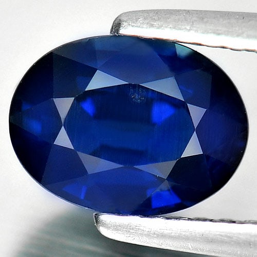Natural Blue Sapphire Gemstones 1.70 Ct. Oval Shape 8.13 x 6.10 Mm. (1 of 4)