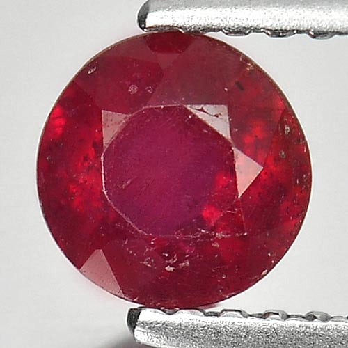 Natural Pinkish Red Ruby Gemstones 0.92 Ct. Round Shape 5.6 Mm.: Product ID: 805933649 Product Name: Natural Ruby Weight: 0.92 CT. Size: 5.6 x 5.6 x 3.3 MM. Shape: Round Color: Pinkish Red Clarity:SI1 Luster: Good Gems Origin: Madagascar Treatment: Heated (Lead-gla