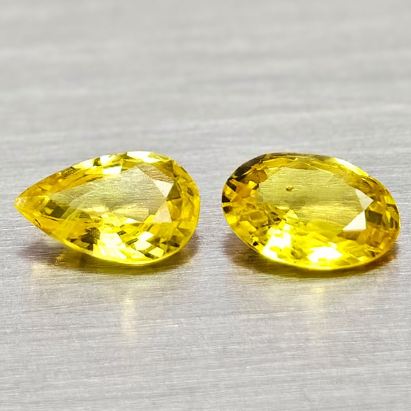 Natural Yellow Songea Sapphire Gemstones 0.77 Ct. 2 Pcs Mixed Shape Mixed Size: Product ID: 806162326 Product Name: Natural Yellow Sapphire Weight: 0.77 CT. Size: 5.8 x 3.9 x 2 to 5.6 x 4 x 2 MM. Shape: Mixed Shape Color: Yellow Clarity:VSI Luster: Good Gems Origin: Tanzania Trea