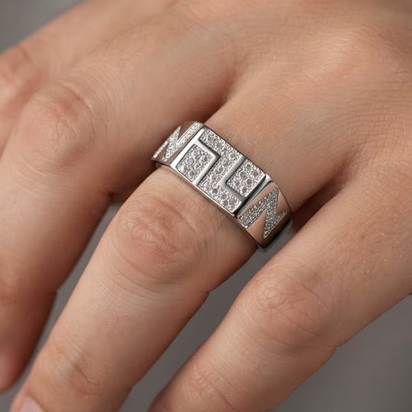 925 Sterling Silver Ring Jewelry White Gold Plated Size 8: Product ID: 280510082 Product Name: Natural Fashion Jewelry Weight: 3.88 CT. Size: 21 x 18 Mm. MM. Shape: Ring Color: White Clarity:None Luster: None Gems Origin: Thailand Treatment: None Crystal Stru